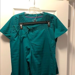 Hunter green scrubs by purple label